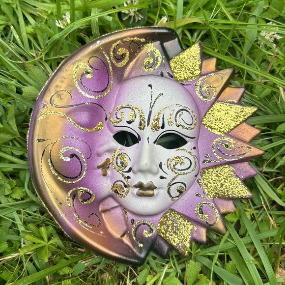 Authentic Maschera del Galeone Mask Sun  and Moon  Ornament - Picture 5 of 5